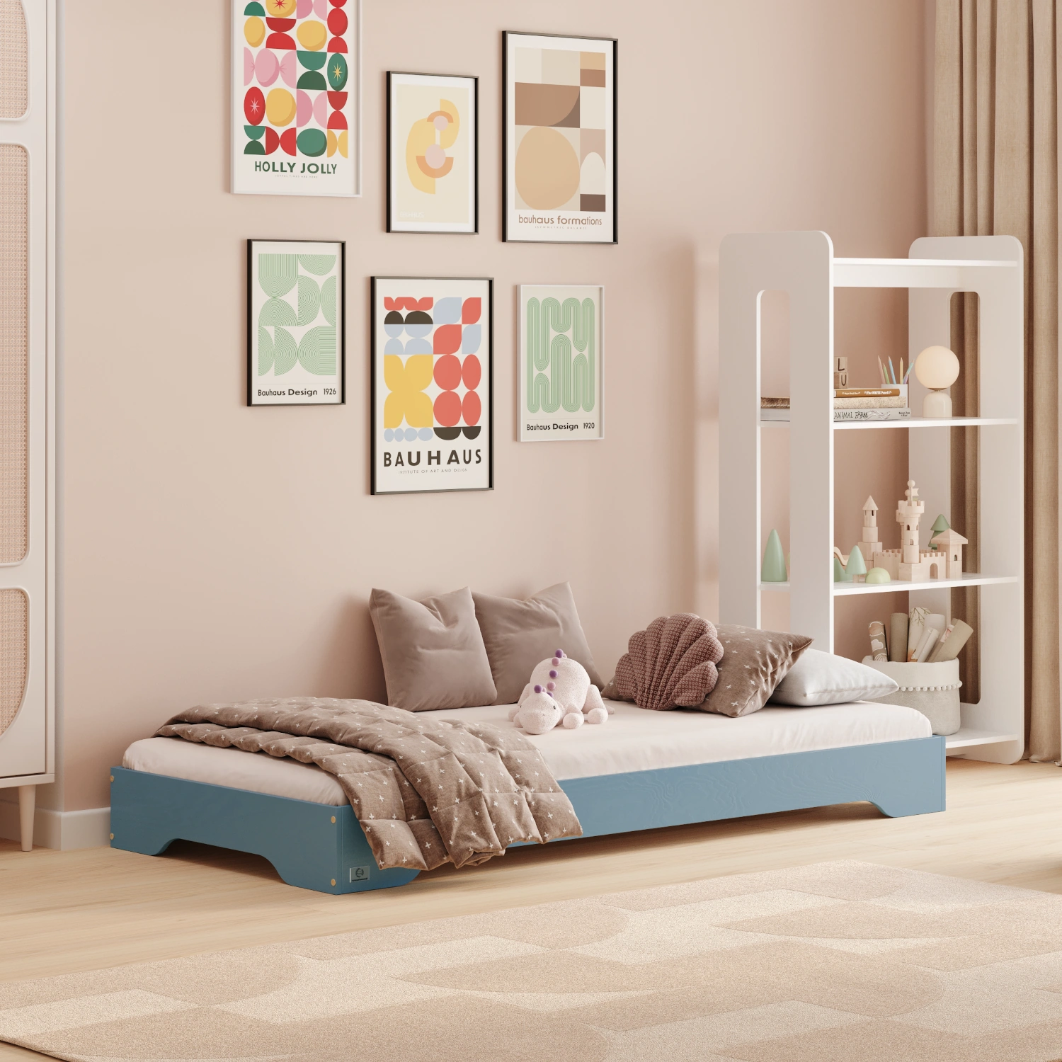 Lettino per bambini in legno senza sponde, realizzato in compensato di pino di colore blu