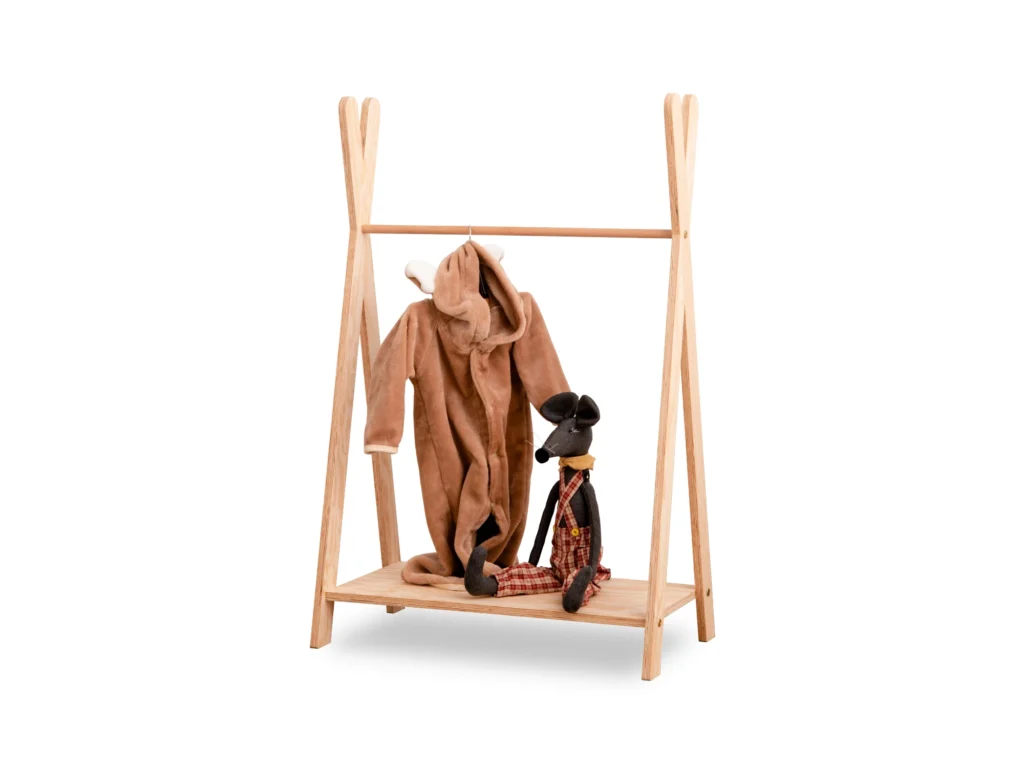 Porte-manteau pour enfants en bois en forme de tipi avec étagère inférieure