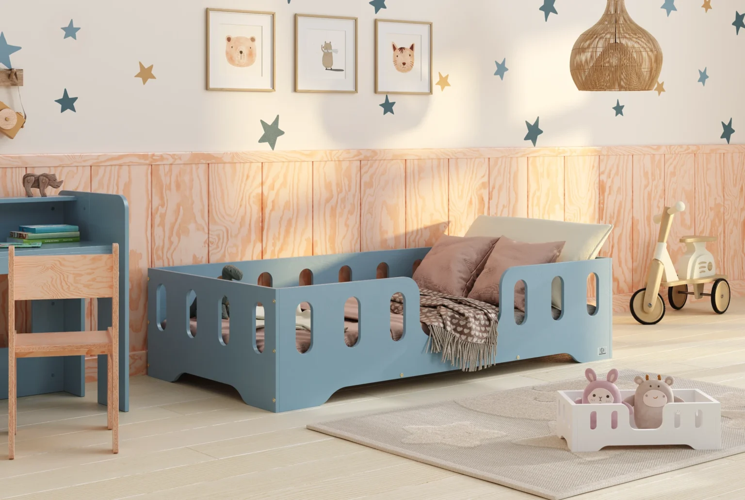 Letto singolo in legno per bambini con barriera di sicurezza e rete TILA 2 Montessori