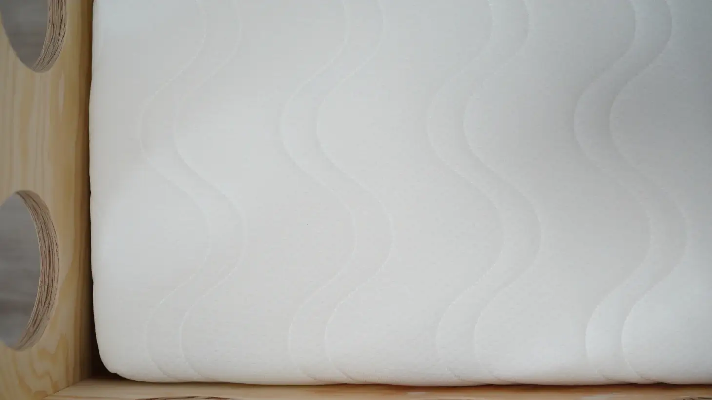 Matelas en mousse Smart Comfort pour enfants 9 cm Dureté moyenne H2 – pour tiroirs