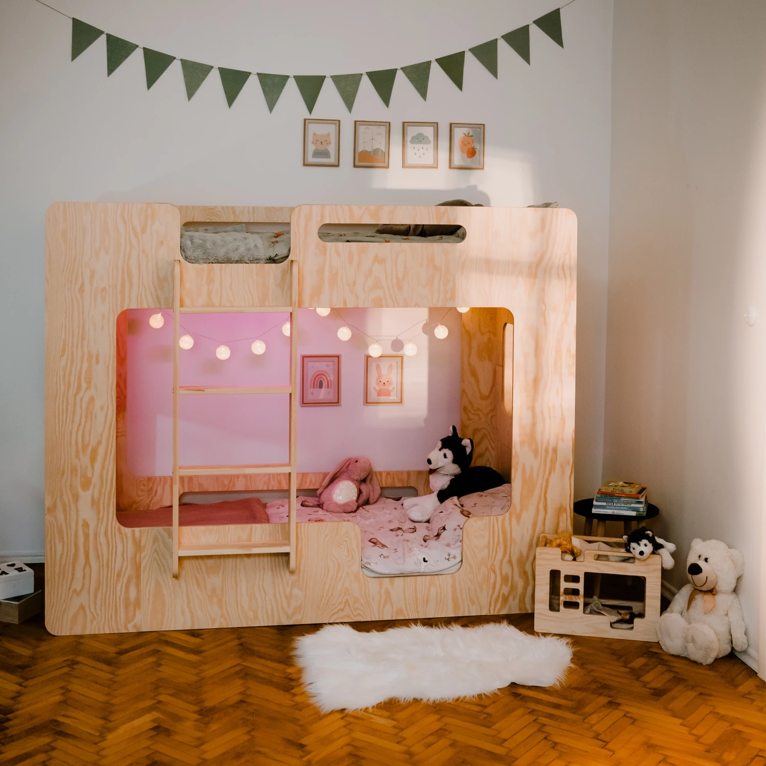 Lit superposé en bois pour enfants avec barrières de sécurité et sommier MIMI B Montessori